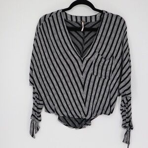 ❤️Free People Morning Black White Stripe Small V Neck Dolman Sleeve Tie Top Boho